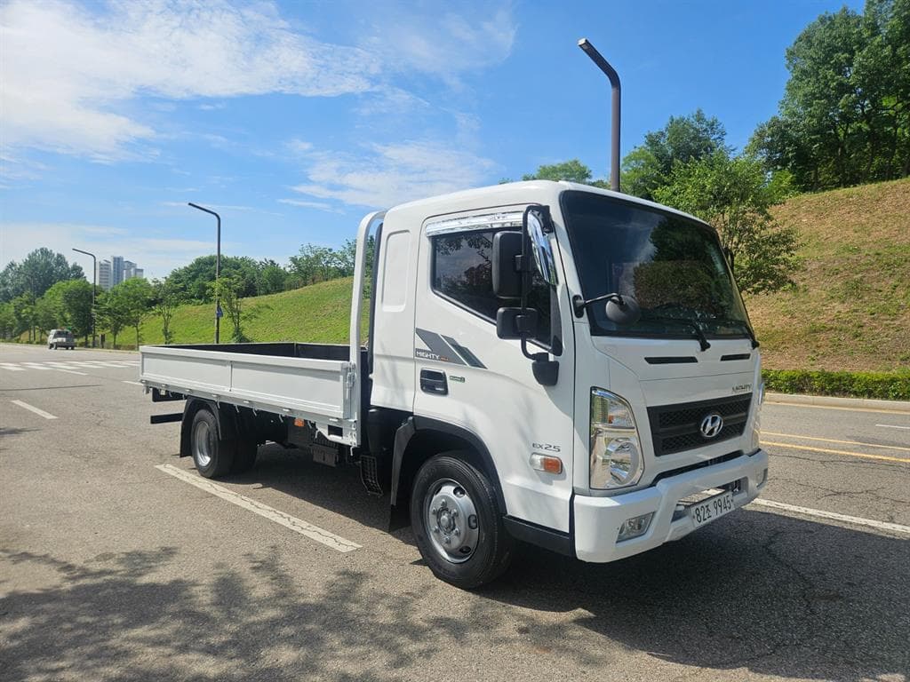 15년형 현대 마이티 수동 카고 2.5~3톤 중고화물차