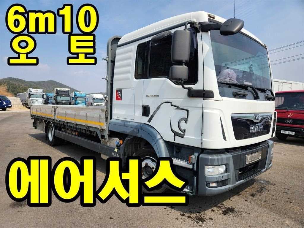 20년형 오토 카고 만트럭 3.5톤 6.11m 광폭 중고화물차