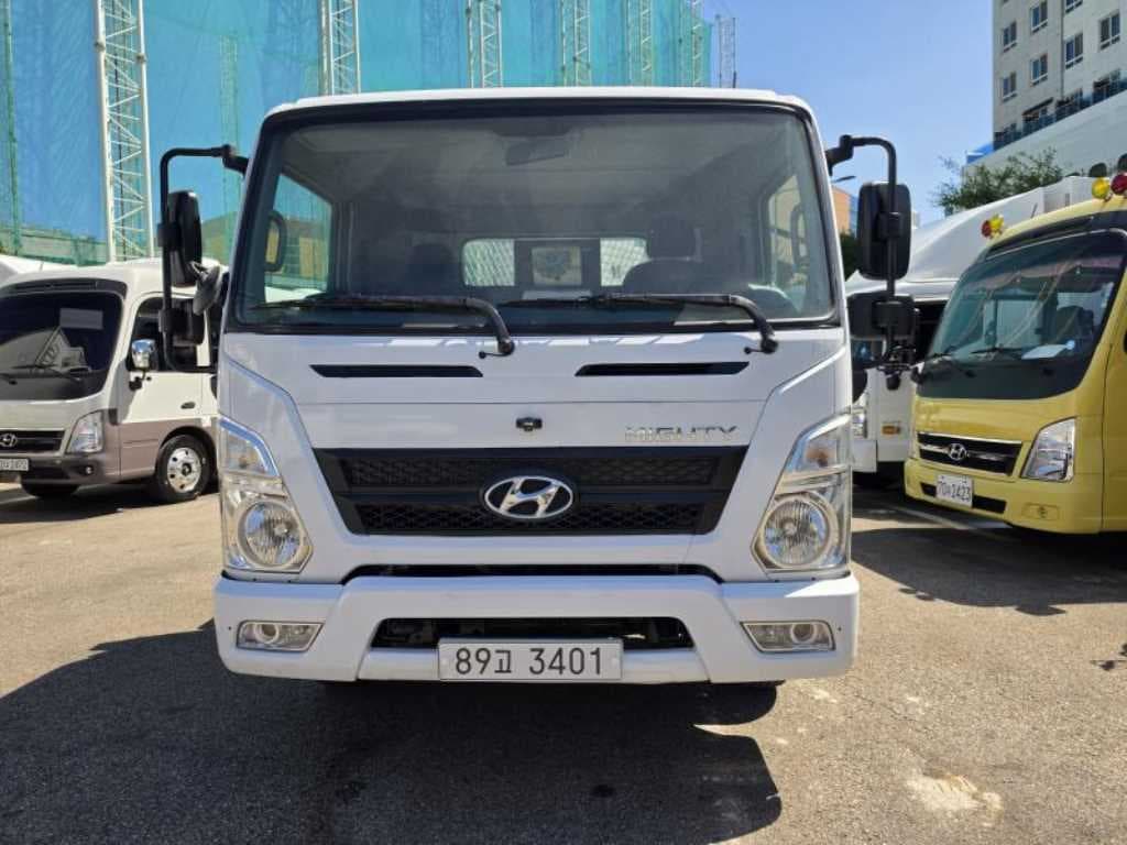 17년형 현대 마이티 수동 카고 3.5톤 중고화물차