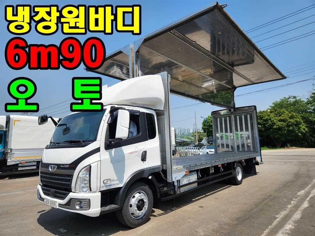 23년형 오토 윙바디 5톤 6.9m 중고화물차