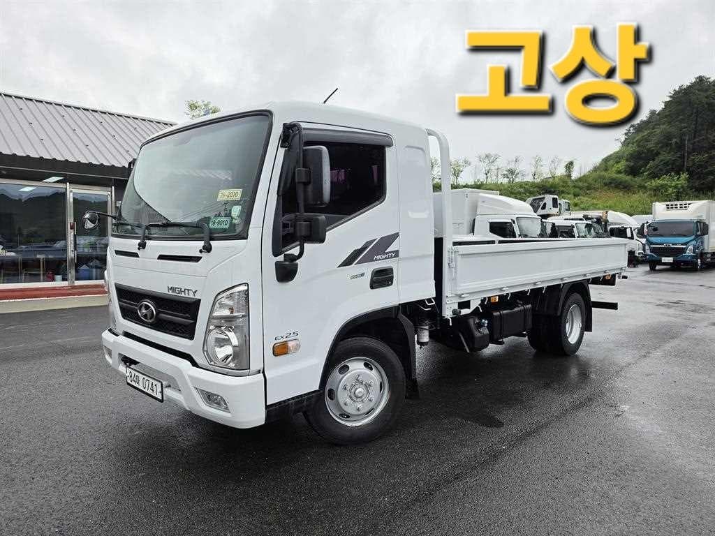 17년형 현대 마이티 수동 카고 2.5~3톤 중고화물차
