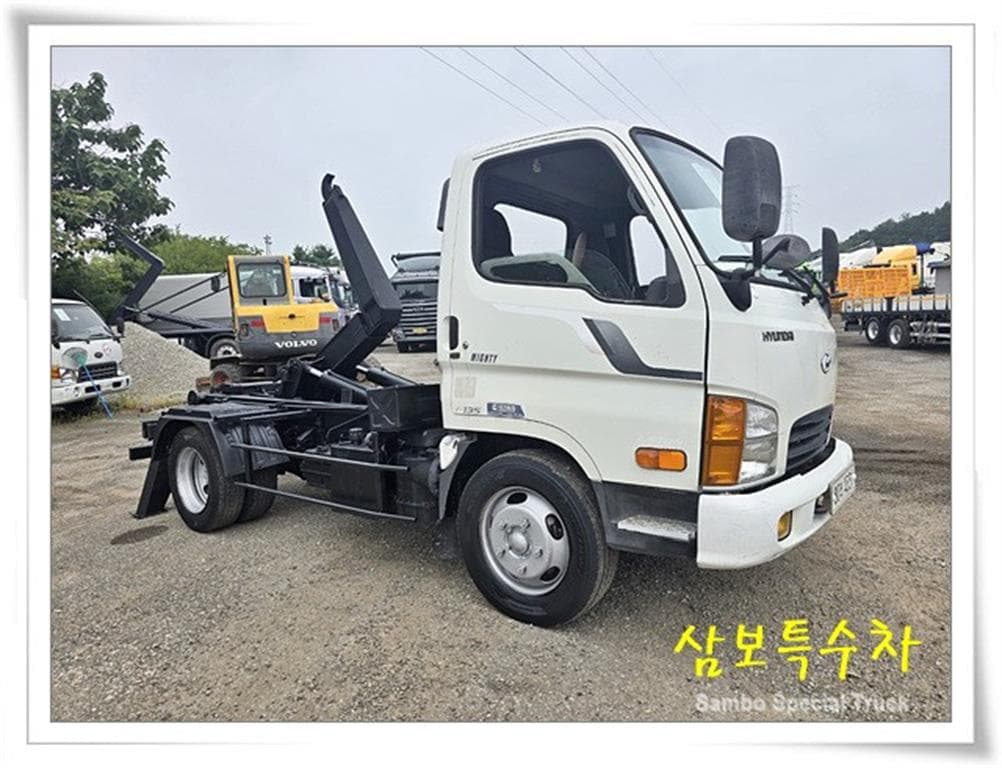 09년형 현대 마이티 수동 암롤트럭 2.5톤 중고화물차