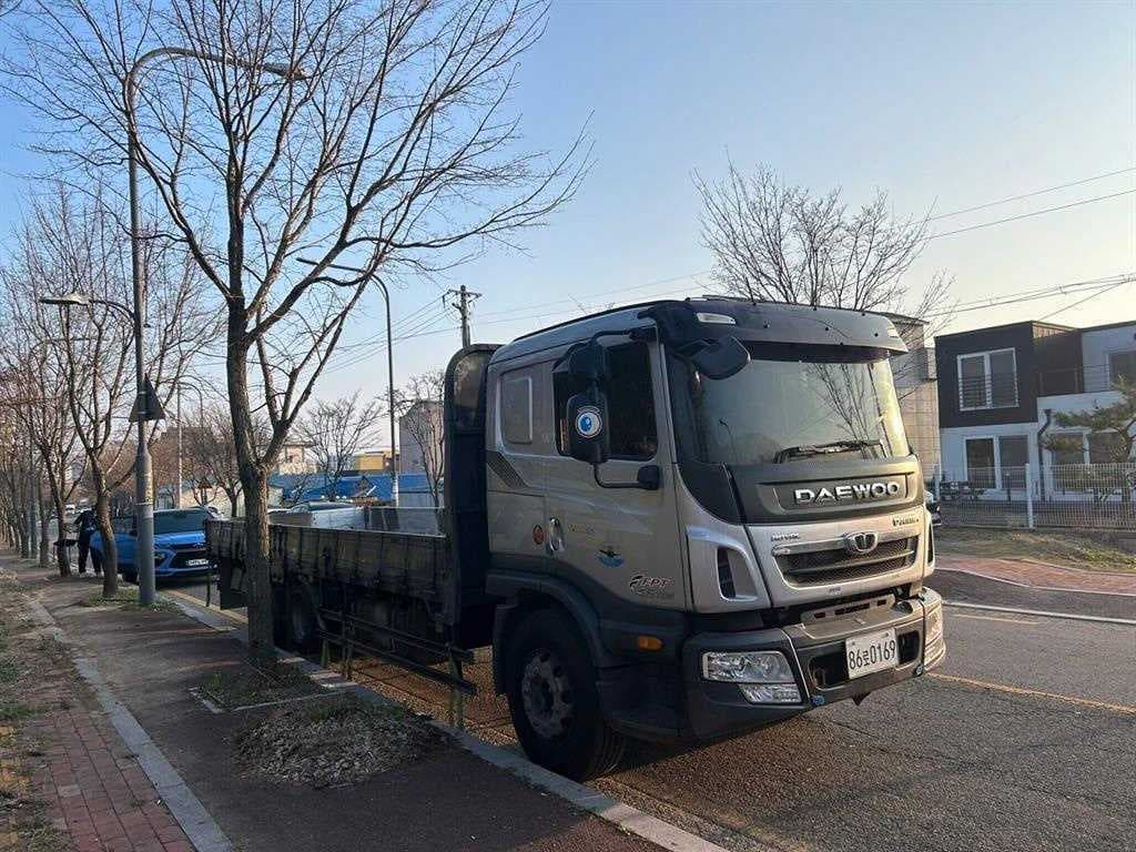 19년형 타타대우 오토 카고 대우 4.5톤 중고화물차