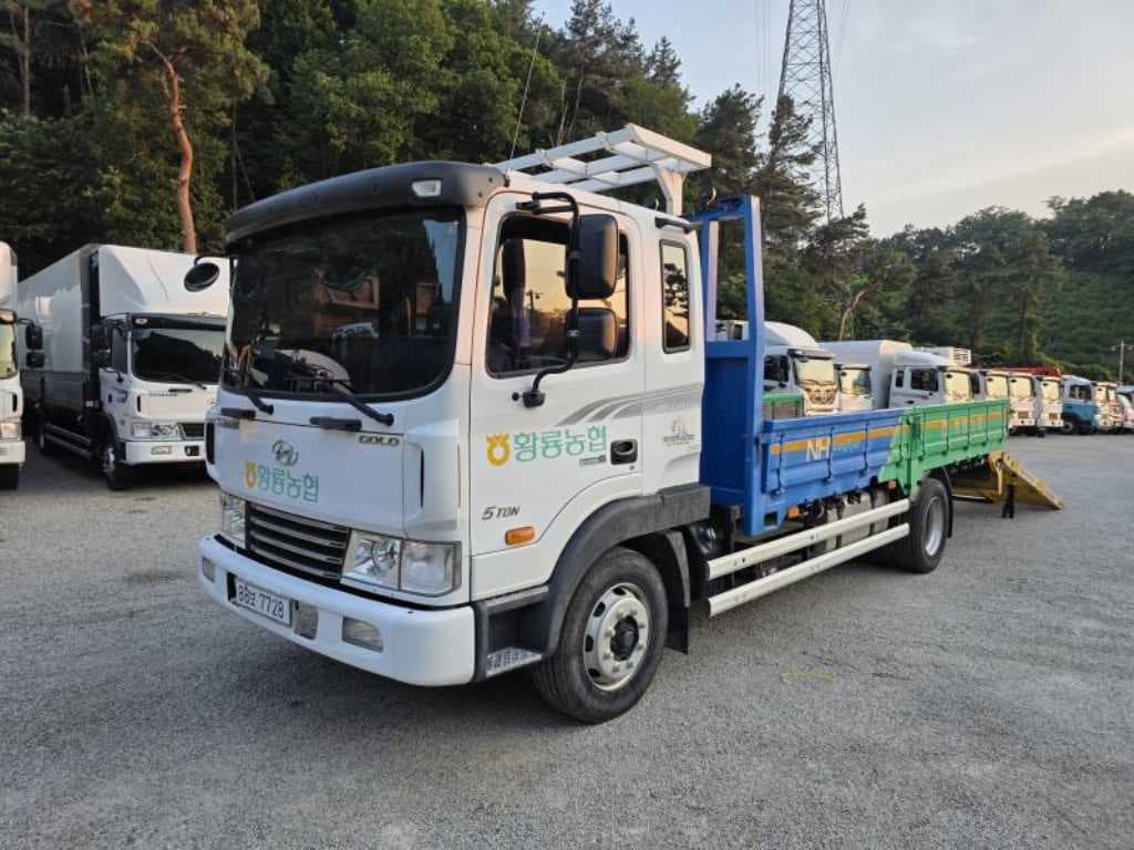 16년형 수동 셀프로더 5톤 이상 중고화물차