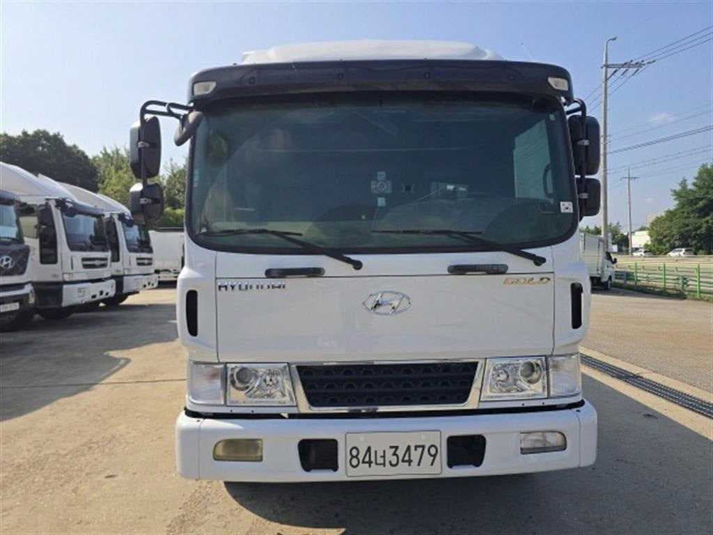 20년형 현대 메가트럭 수동 카고 5톤 중고화물차